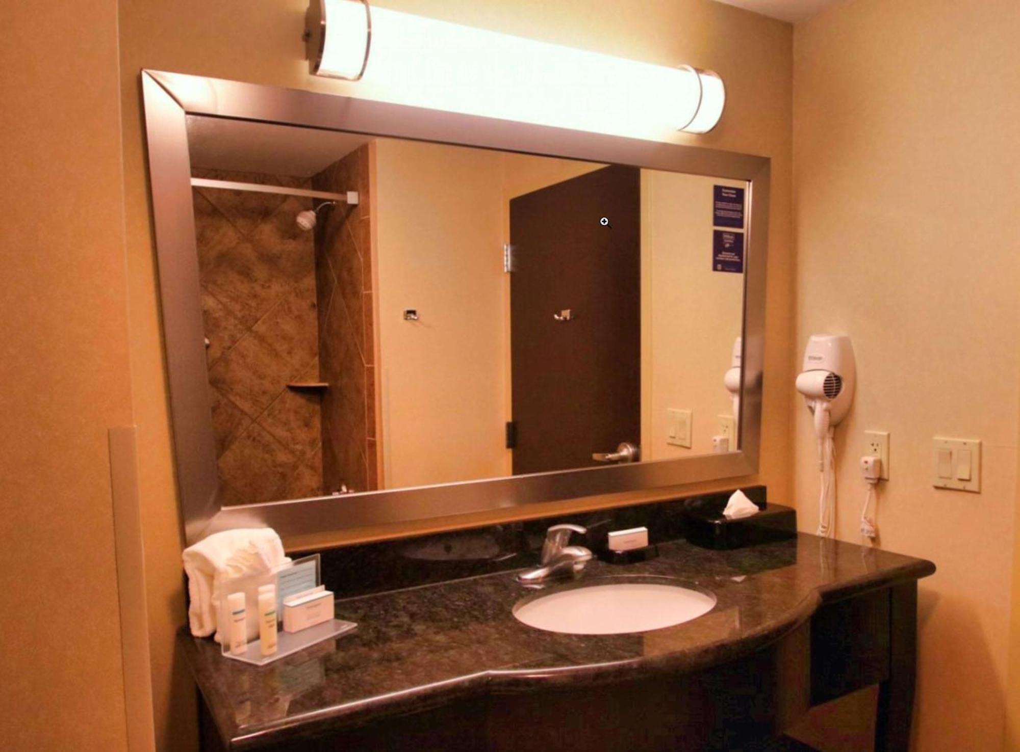 Hampton Inn & Suites Jacksonville Beach Boulevard/Mayo Clinic Zewnętrze zdjęcie
